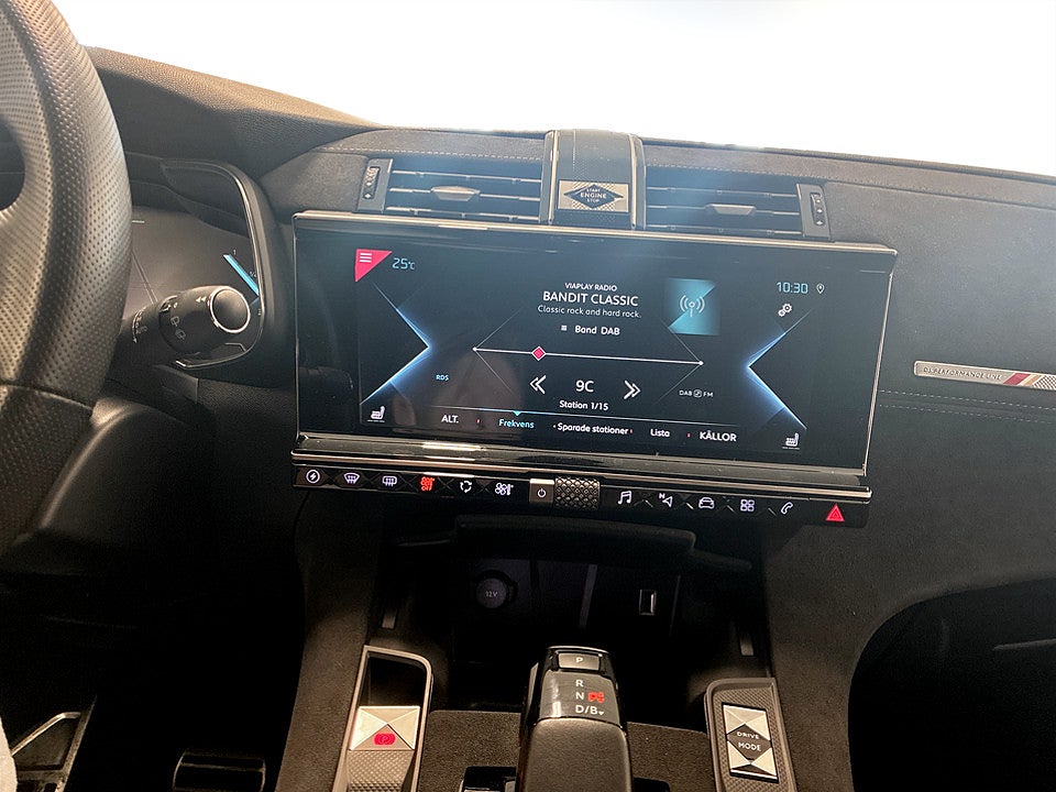 Bild på DS 7 Crossback E-Tense Performance 300hk KAMPANJRÄNTA 3,99%
