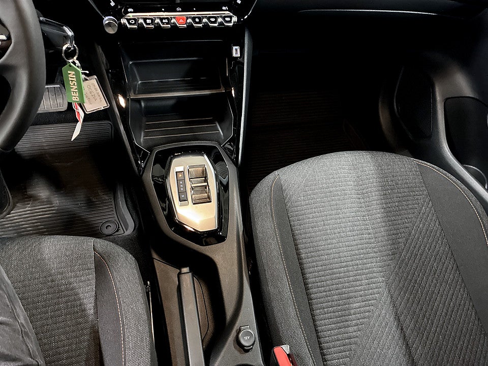 Bild på Peugeot 208 Style Hybrid 100hk Aut CARPLAY BACKSENSORER