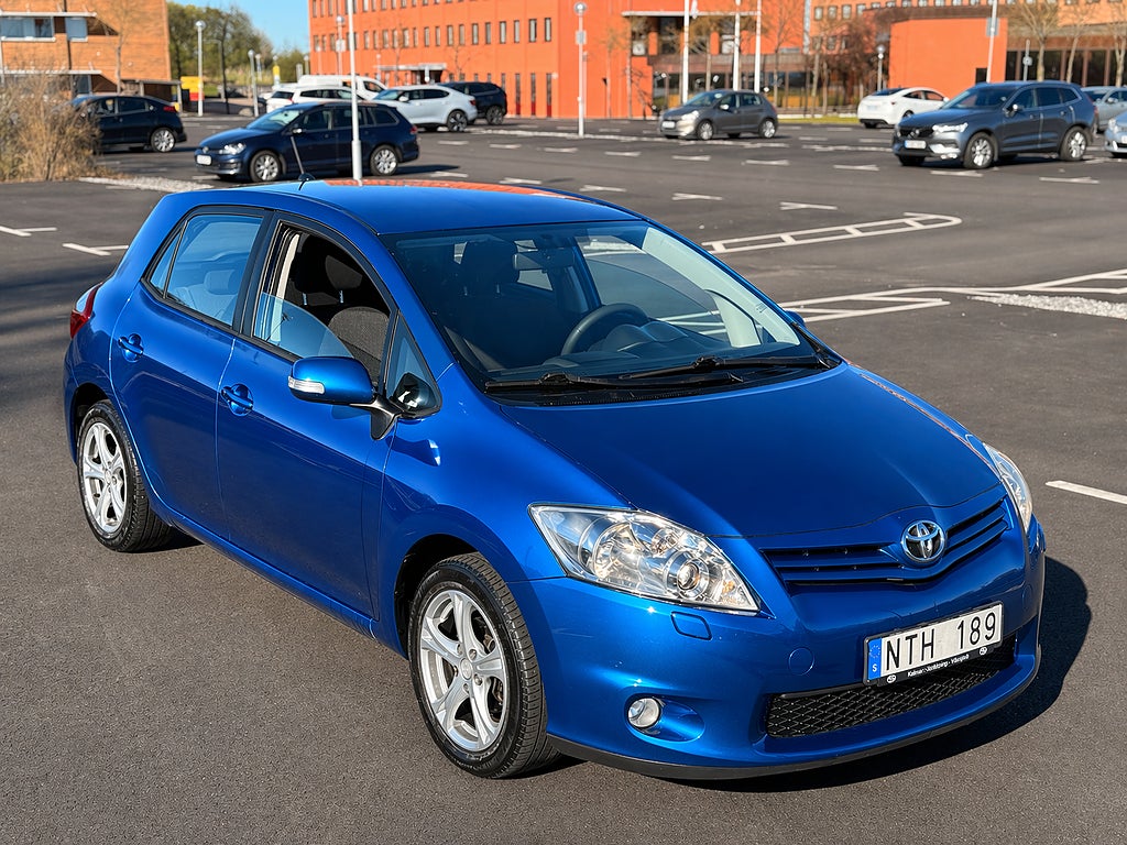 Toyota Auris 5-dörrar 1.6 Valvematic Plus Euro 5