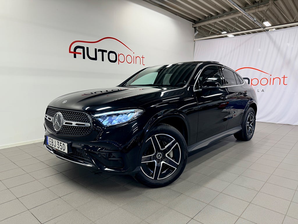 Mercedes-Benz GLC 300 e Coupé 313HK 4MATIC AMG Line|Värmare|Pano|1 Ägare 