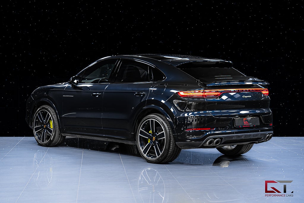 Porsche Cayenne E-Hybrid Coupé MOMS SportDesign 22" Pano PDLS+ BOSE