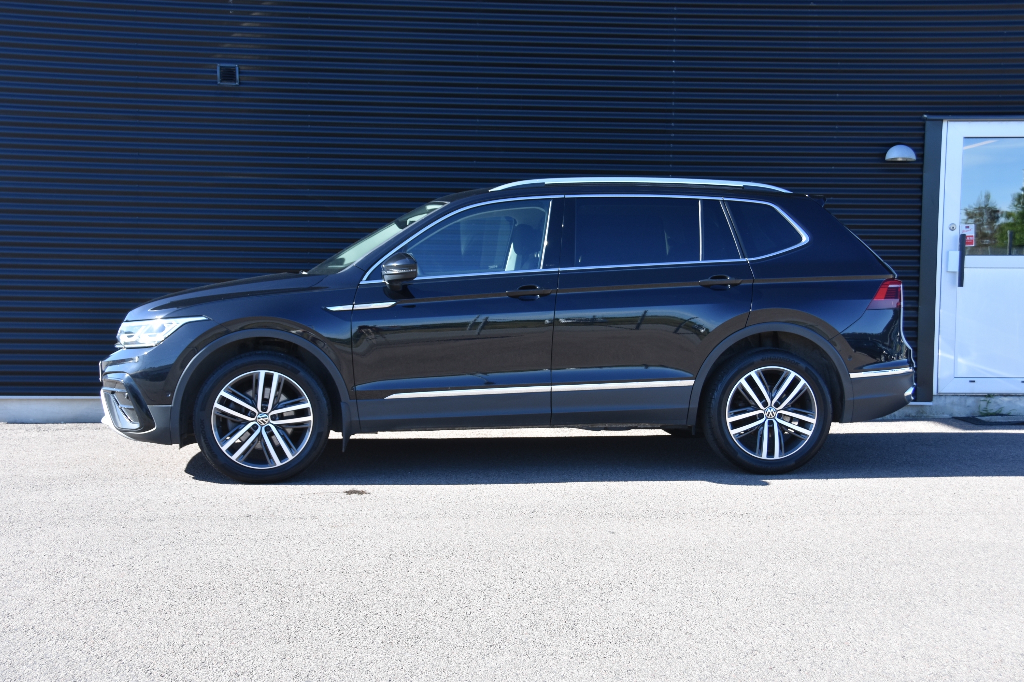 Volkswagen Tiguan Allspace 2023, bild 3/42