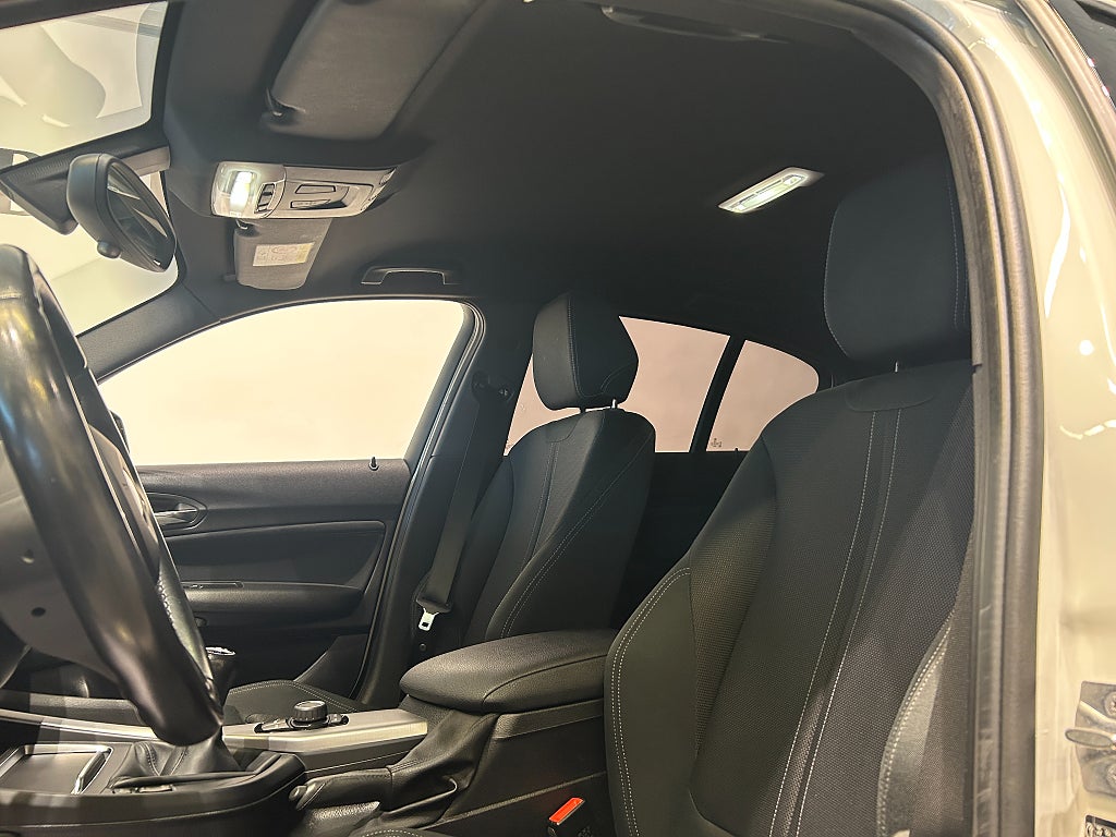 BMW 118I 2019 - miniatyr 8