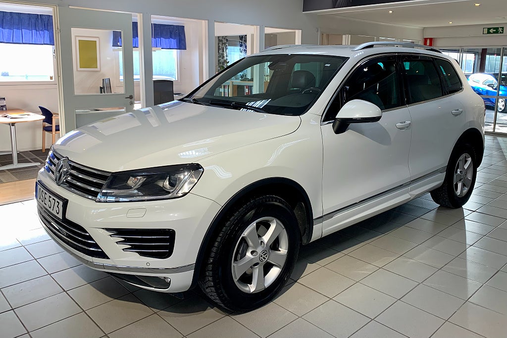 Volkswagen Touareg 3.0 V6 TDI, 4M, R-line, Drag, M-värmare, B-kamera