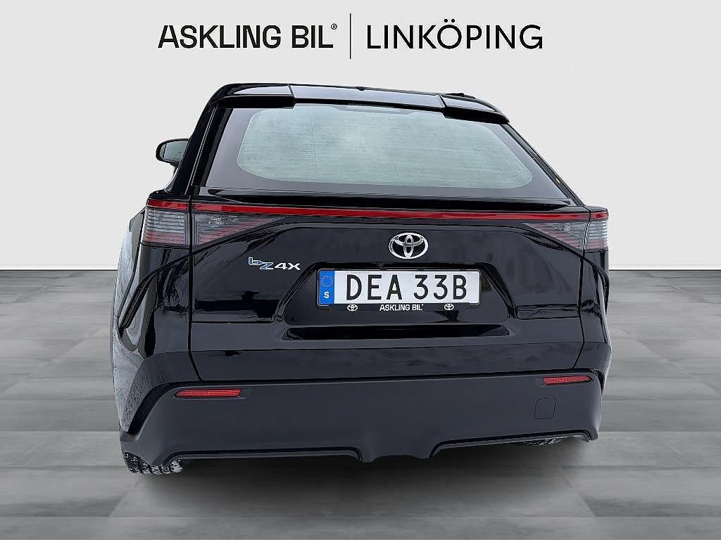 Toyota bZ4X 2023 - miniatyr 4