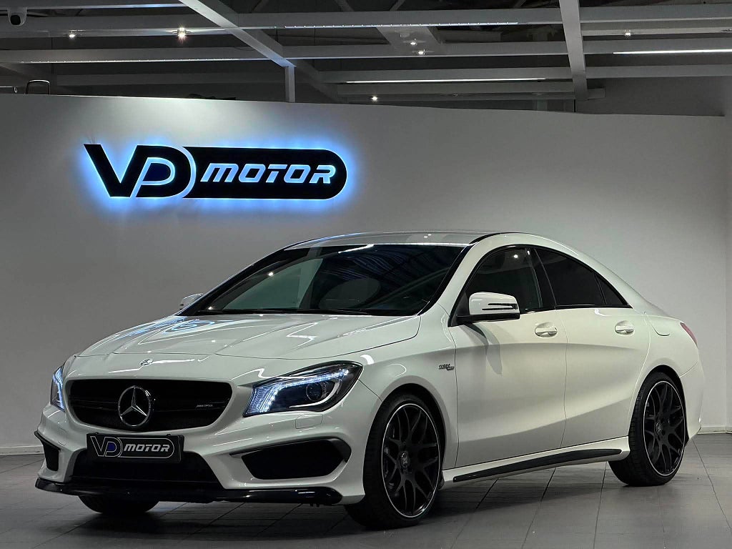 Mercedes-Benz CLA 45 AMG 4MATIC Navi 19'' Backkamera 360hk