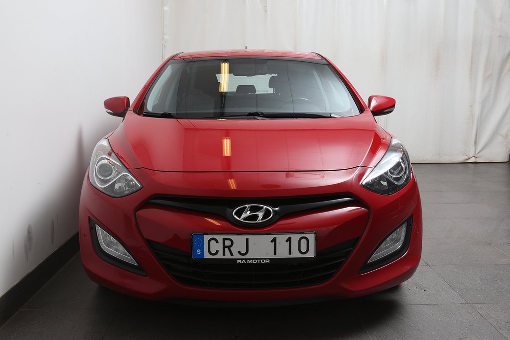 Hyundai i30 1,6 CRDi Premium 5D Elstol Kamera Keyless Drag 2014