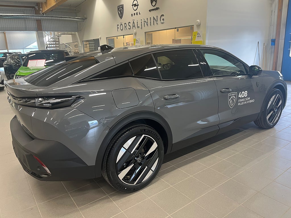 Peugeot 408 Nya Fceliftade GT Hybrid Privatleasing från 3599kr/mån thumbnail