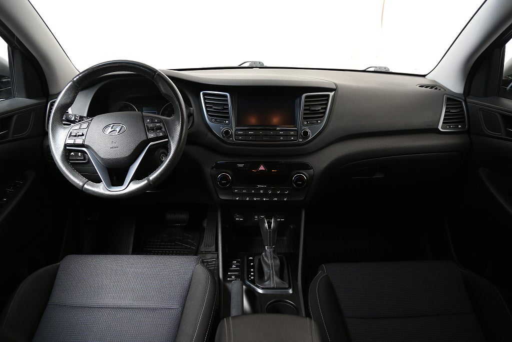 Hyundai Tucson 1,6 T-GDI 177hk Move! Aut Kamera 19" LM 2018