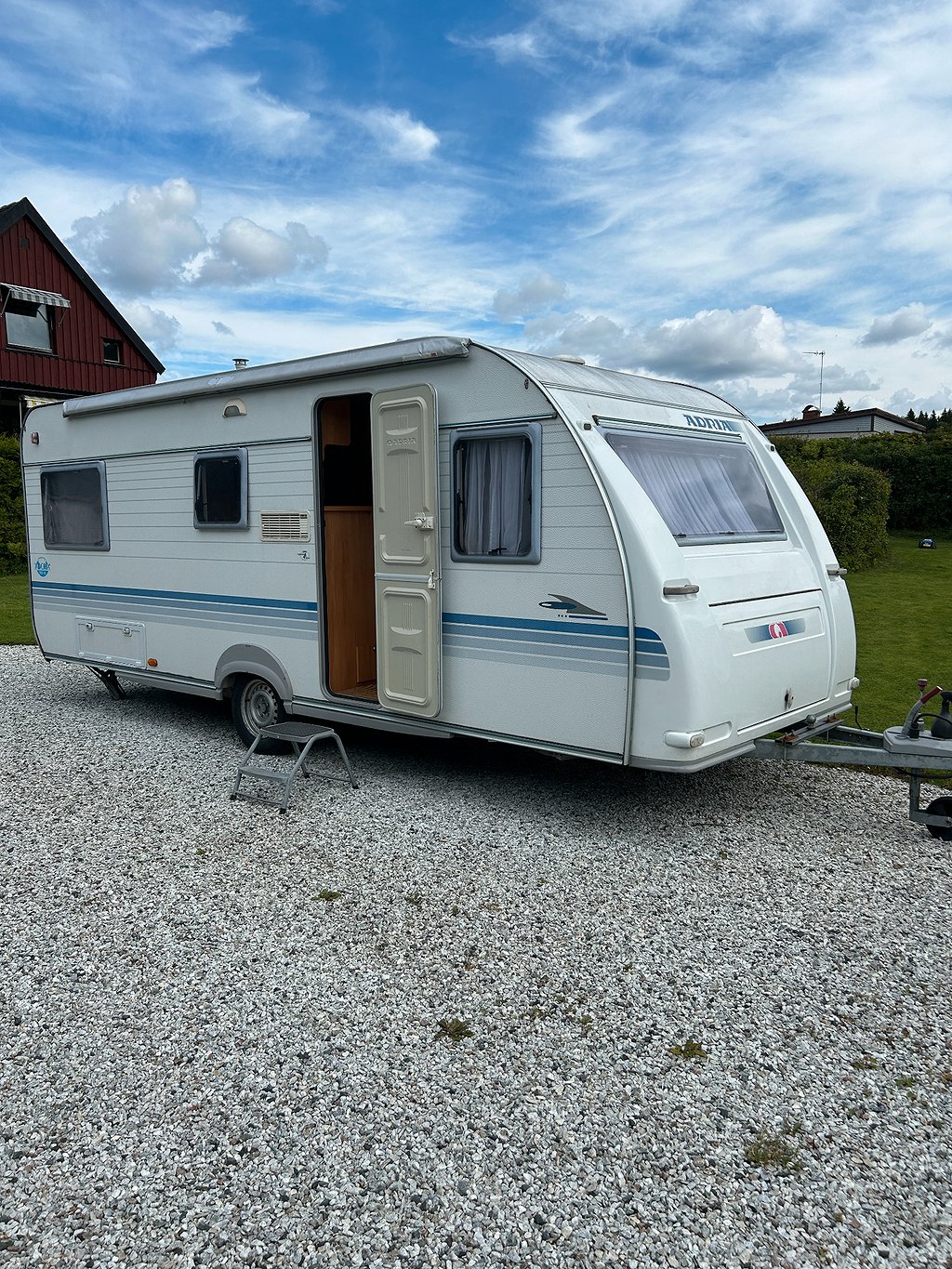 Adria Adora 552 UL   Solcell