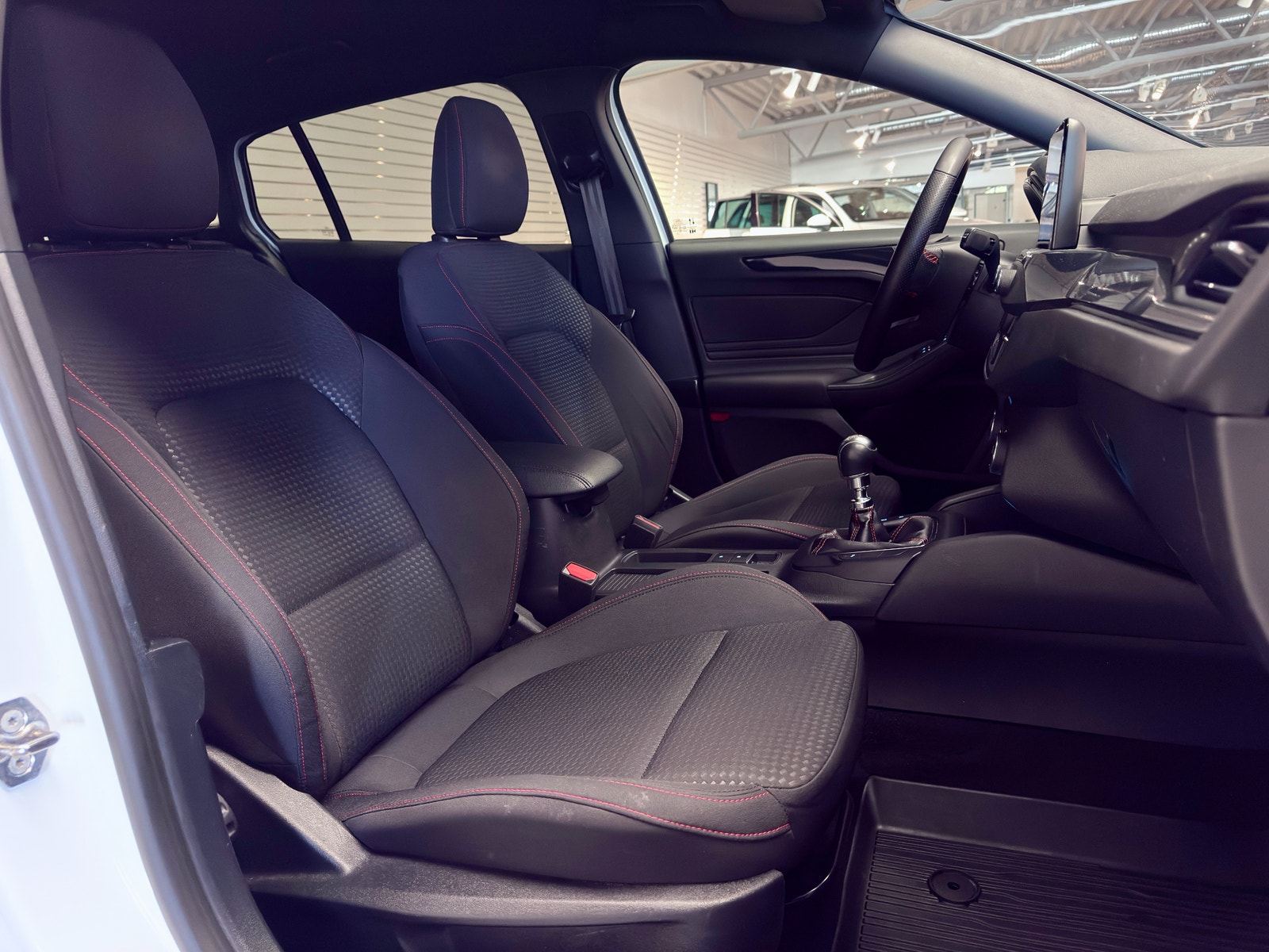 Ford Focus Active Kombi 125hk | ST-Line | Dragkrok | Backkamera 2022 - miniatyr 13