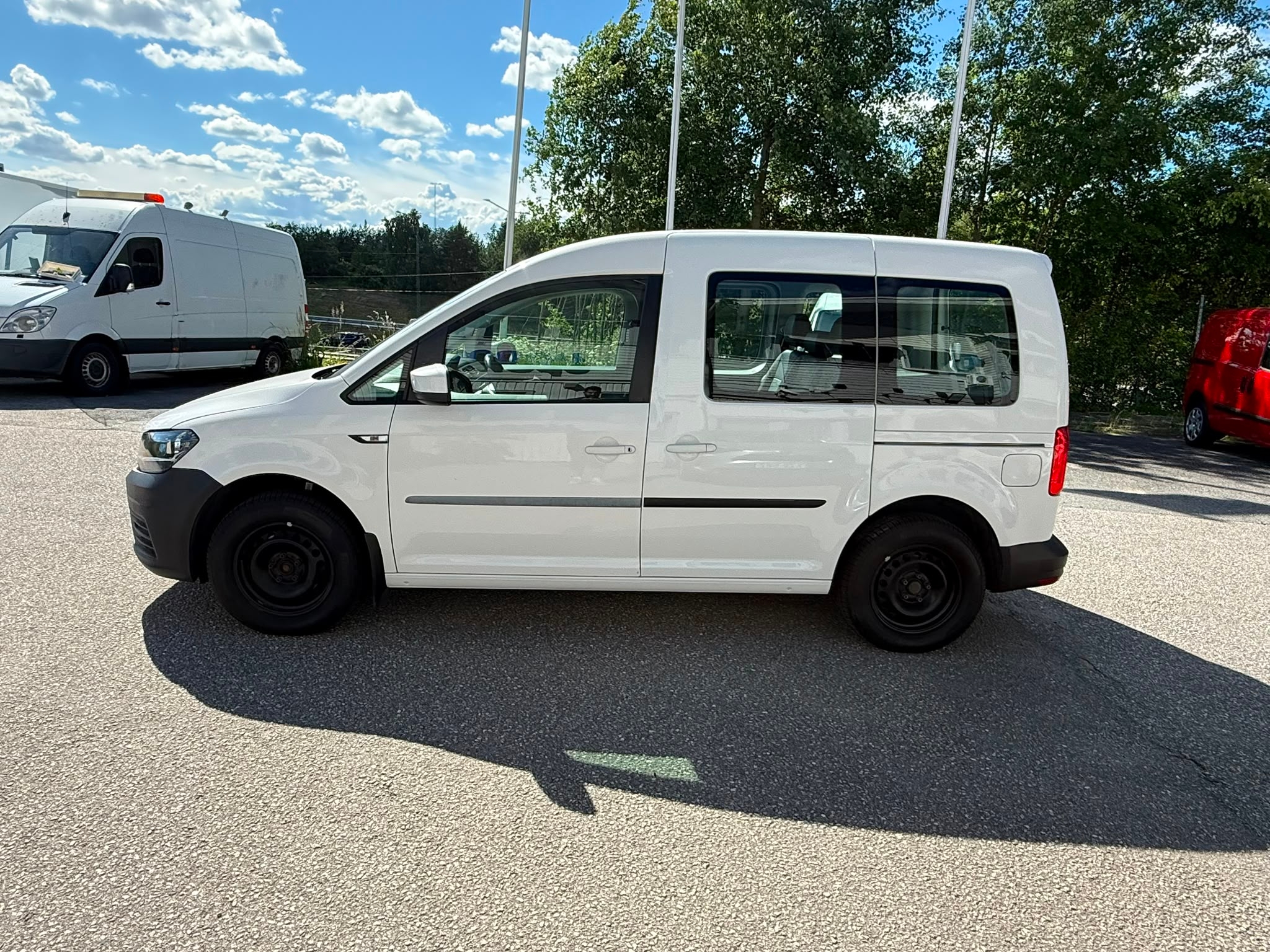 Volkswagen Caddy 2019, bild 5/39