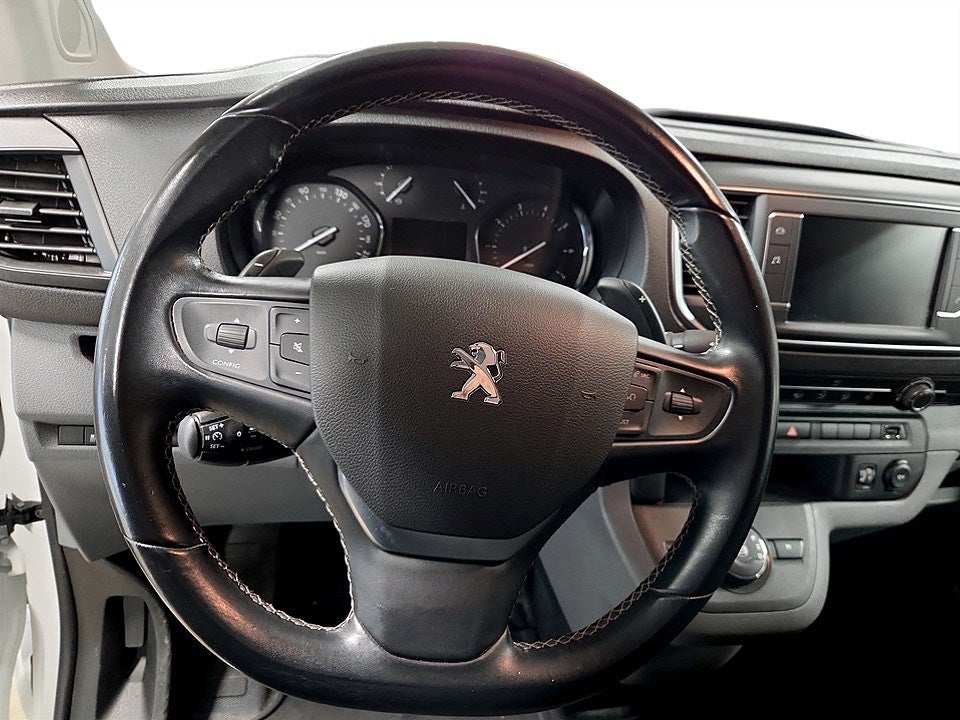 Bild på Peugeot Expert PRO 2.0 BHDi 145hk Aut L2 - B-KAMERA, DRAG