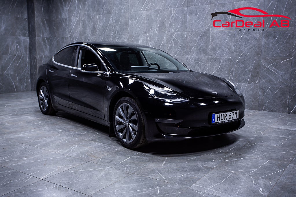 Tesla Model 3 Standard Range Plus 258hk Pano Avtag. drag Kamera Navi