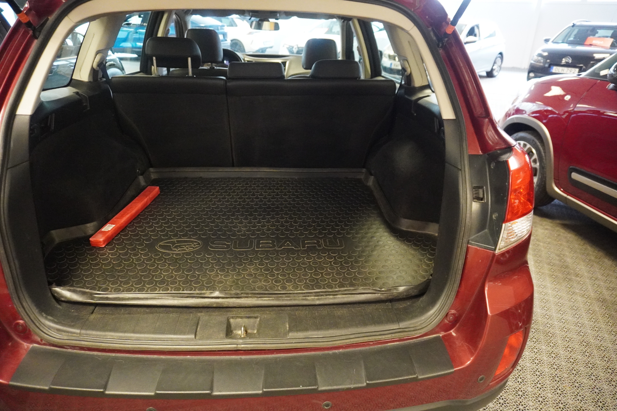 Subaru Outback 2.0 4WD Business Euro 5 2012, bild 5/38