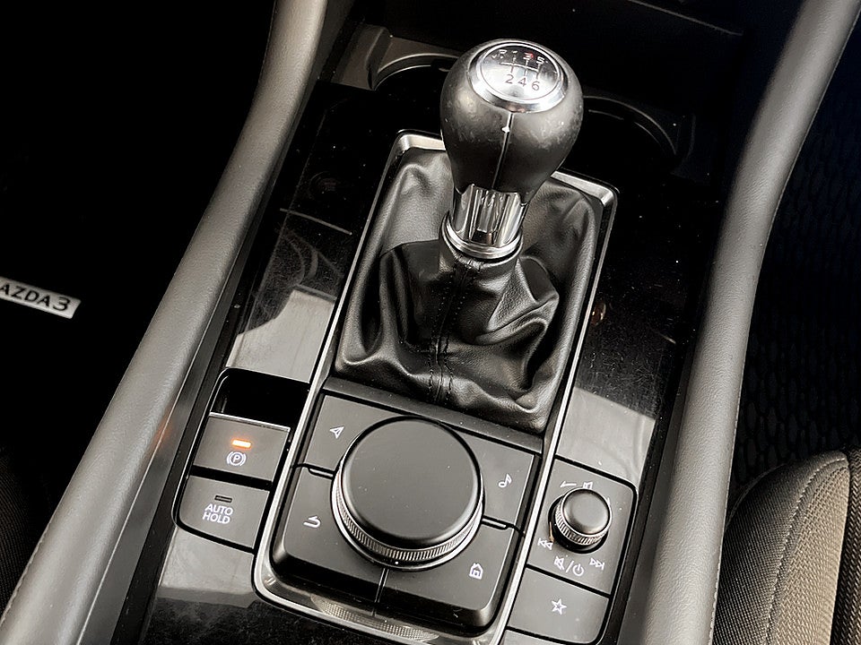 Bild på Mazda 3 Sky 2.0 SKYACTIV-G M 150hk B-KAMERA CARPLAY NAVI