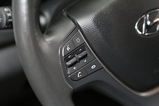 Halvkombi Hyundai i20 12 av 22