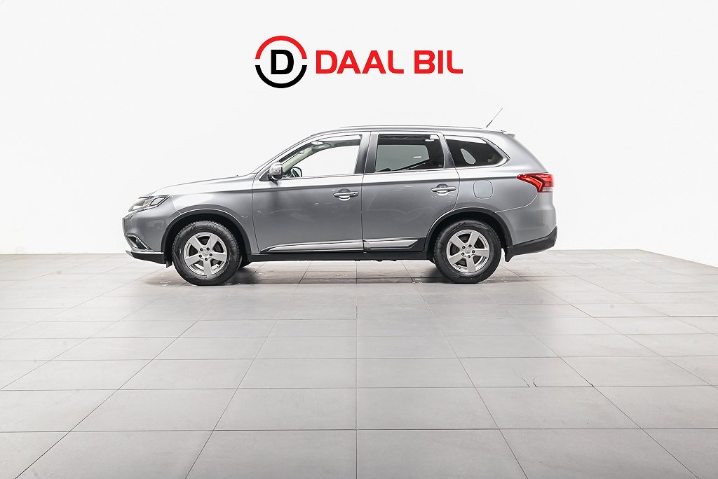 Mitsubishi Outlander 2.2 Di-D 4WD 150HK 7-SITS M-VÄRM DRAG 