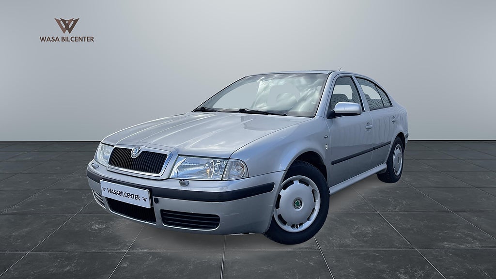 Skoda Octavia Tour 1.6 MPI Euro 4/LÅGMIL/DRAG/KAMBYTT/
