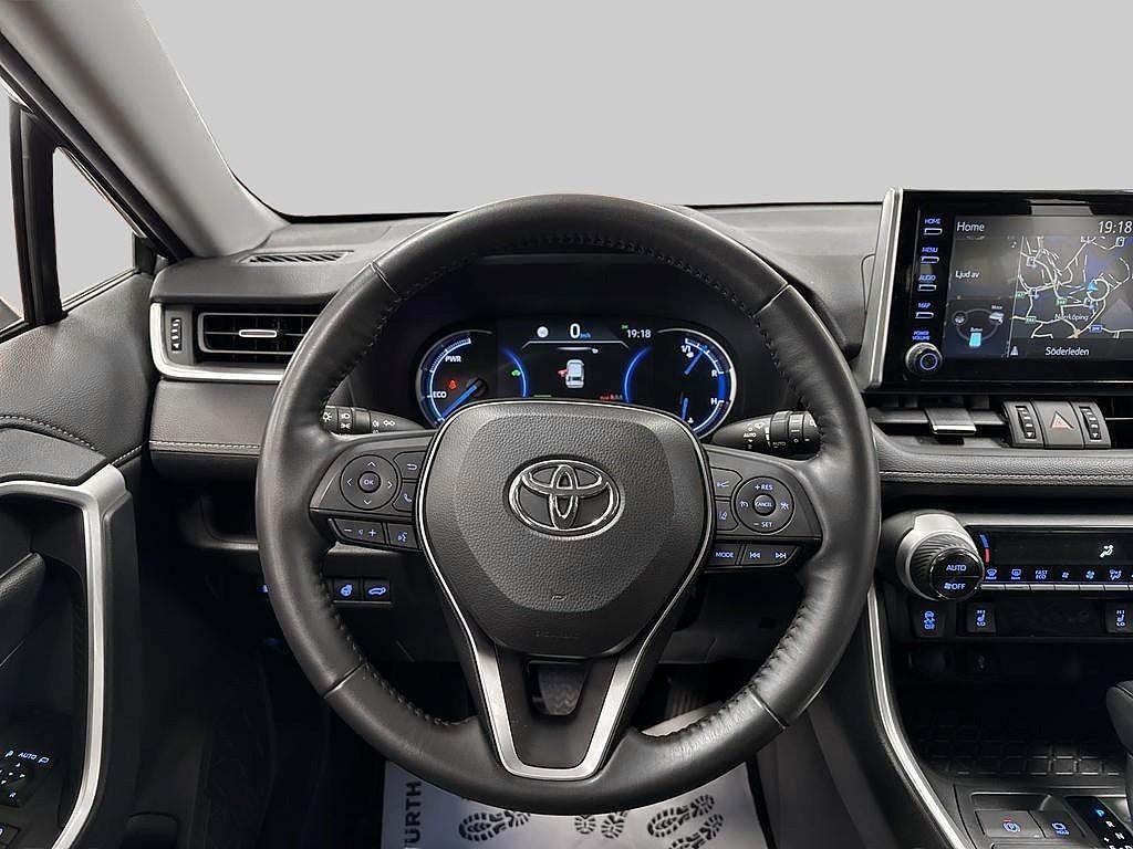 Toyota RAV4 2022 - miniatyr 10