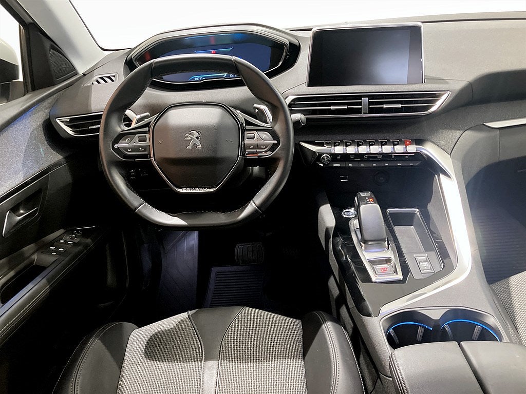 Bild på Peugeot 3008 Allure PHEV 225hk Aut - CARPLAY, MOTORVÄRMARE