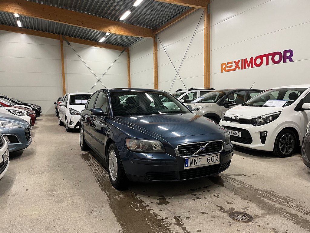 Volvo S40 1.8    Euro 4     Besiktad 