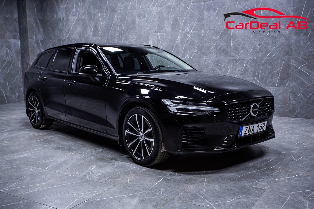 Volvo V60 Recharge T6 AWD 350hk Plus Dark H/K 360° *SE SPEC* MOMS