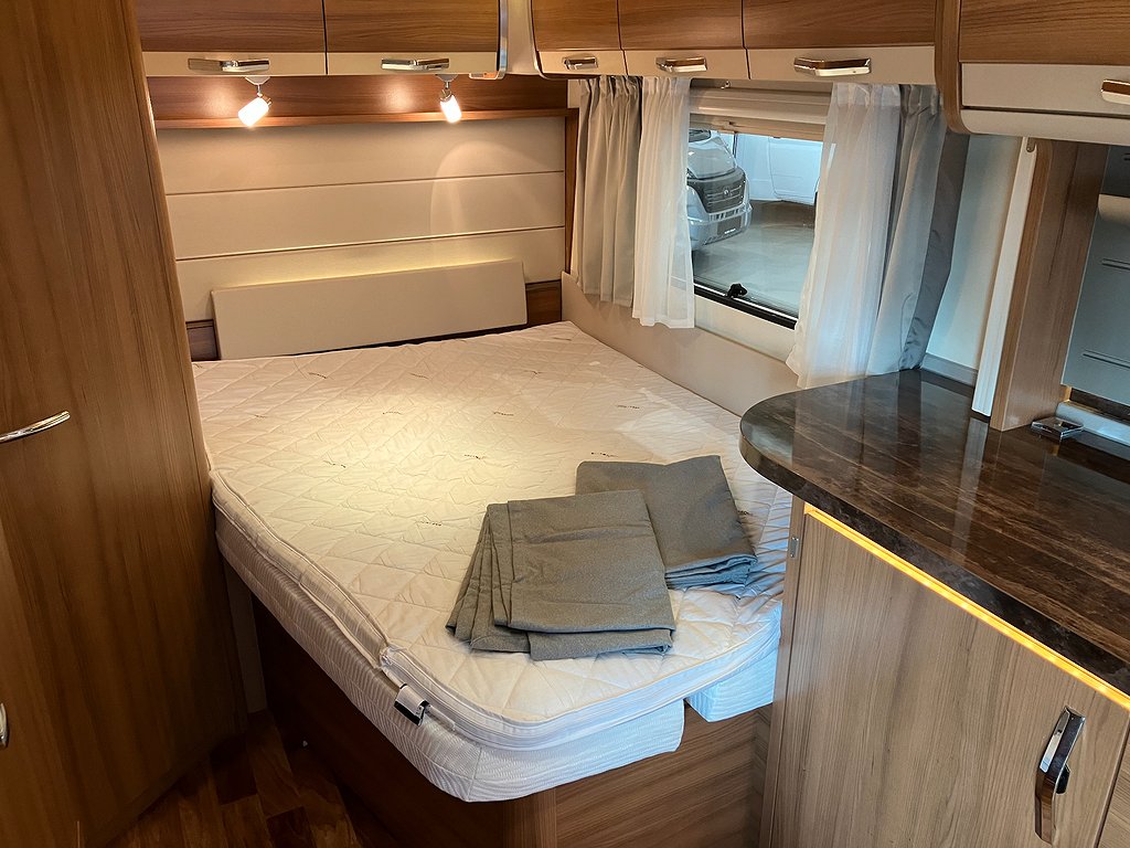 Knaus Sudwind 580 UF Exclusive / Markis / Micro / - Knaus