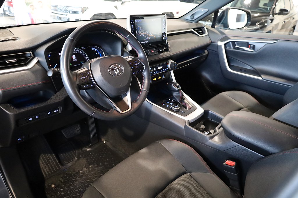 Toyota RAV4 2,5 Plug-in Hybrid E-CVT Active AWD Dragkrok Navi 2021