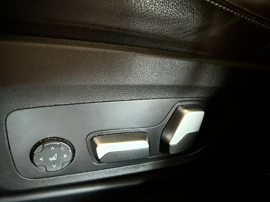 BMW iX3 M Sport Glastak Cockpit Läder Drag - bild 26