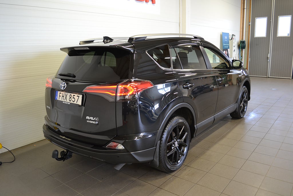 Toyota RAV4 Hybrid 2.5 Dual VVT-i AWD-i E-CVT X-Edition Drag M-Värm 2018