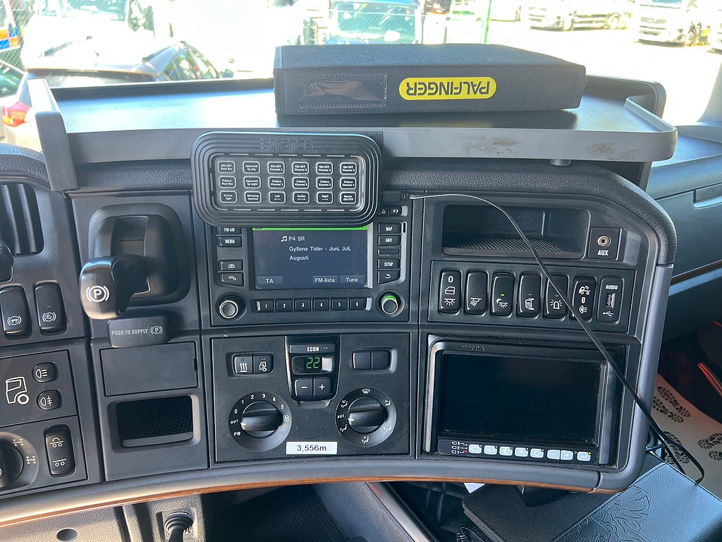 Scania R490 8x4*4 Tridem Kranväxlare, Palfinger 27002 Kran