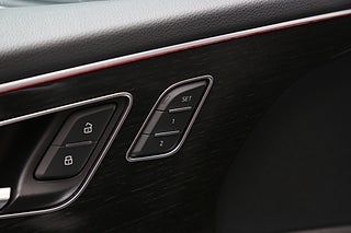 SUV Audi Q8 12 av 28