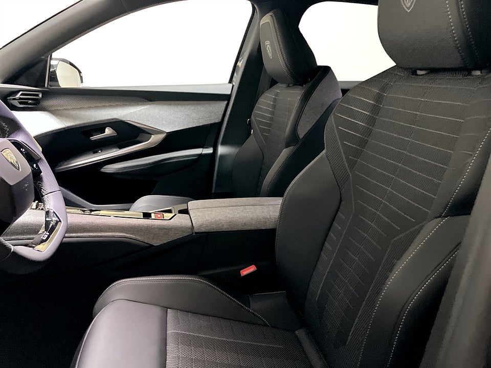 Bild på Peugeot 3008 Edition Hybrid - INK SERVICEAVTAL