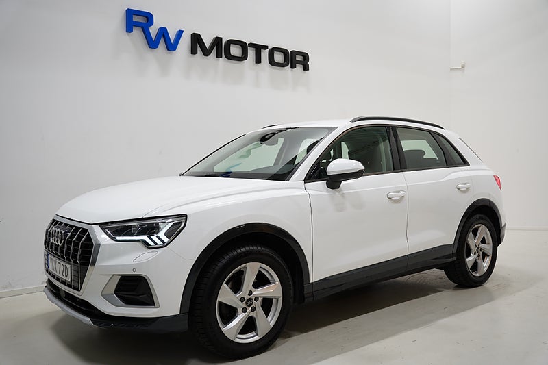 SUV Audi Q3 1 av 23