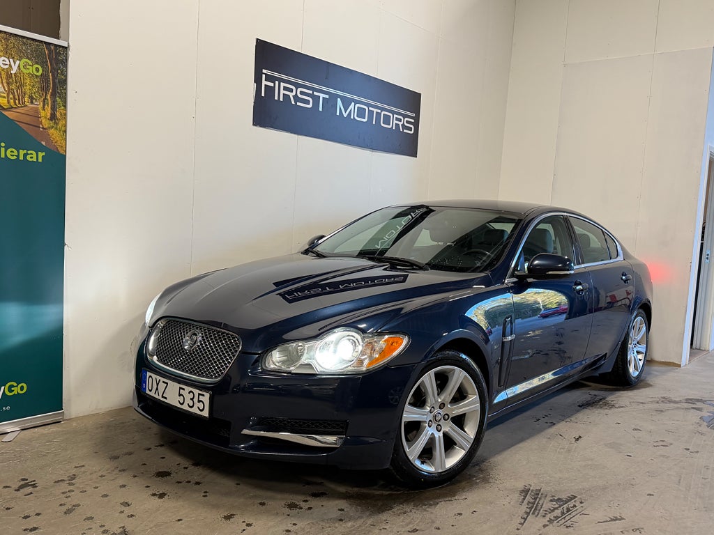 Jaguar XF 3.0 V6 Euro 5/2-Ägare/Kamrem och vattenpump bytt