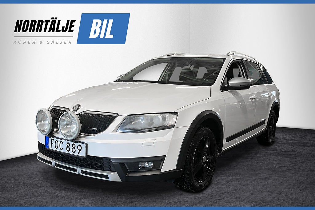 Skoda Octavia Scout 2.0 150 HK TDI 4x4 D-VÄRM DRAG BLUETOOTH NYBES 