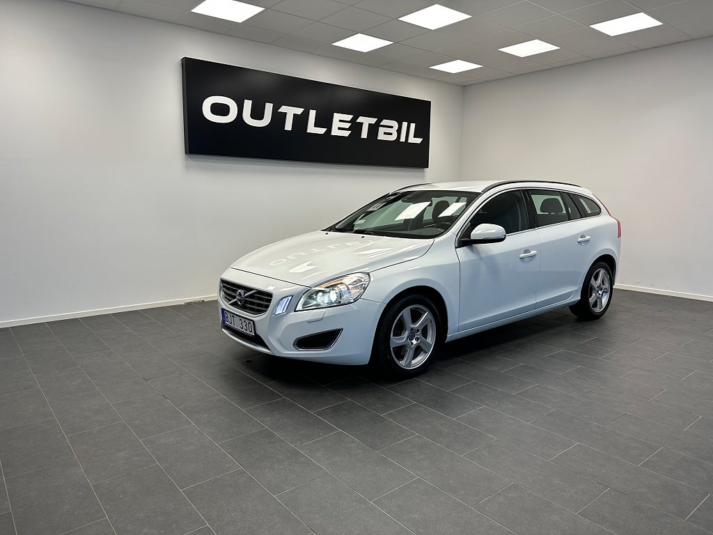 Volvo V60 D3 Momentum Värmare Xenon Drag 