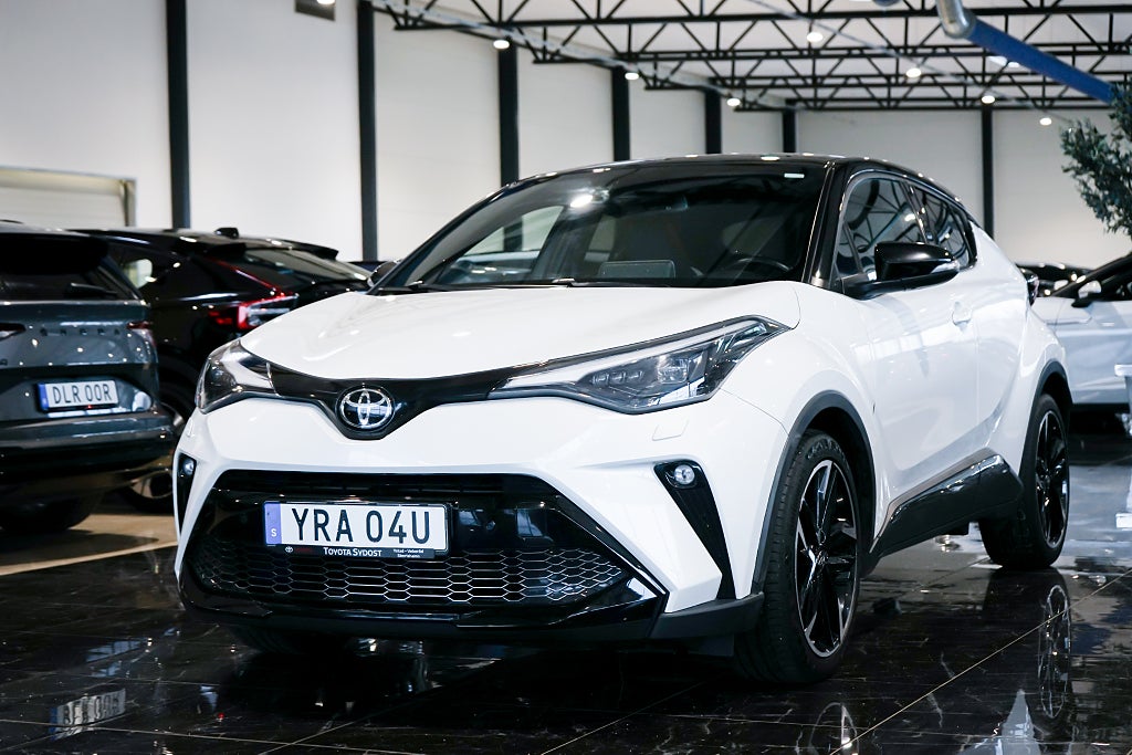 Toyota C-HR Hybrid CVT GR Sport Hybrid Drag Backkamera Navi