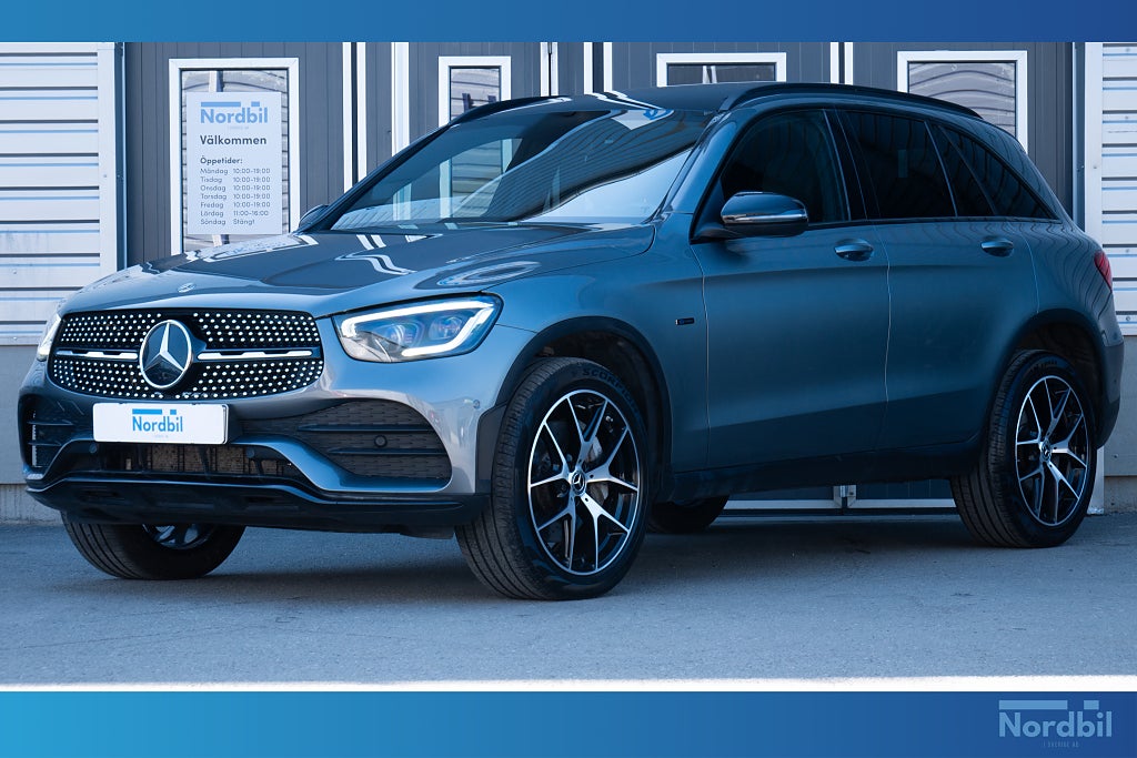 Mercedes-Benz GLC 300de 4M AMG Pano Night package Drag 