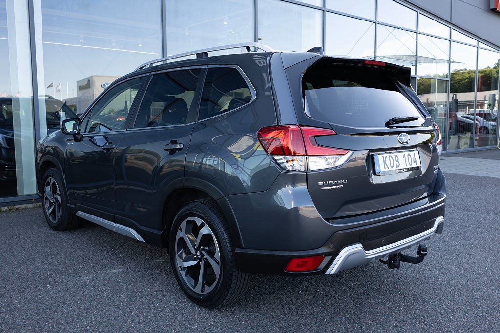 Subaru Forester 2.0i e-BOXER 150hk Ridge Aut X-Fuel Läder Drag