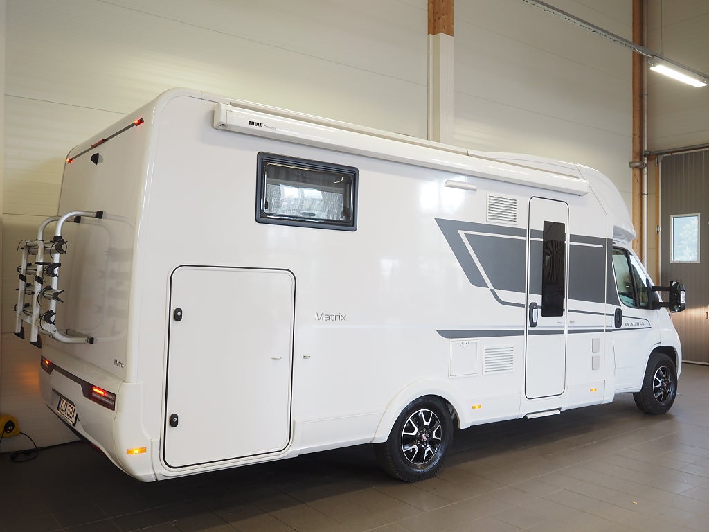 Adria Matrix Axess 670 SL 3500kg I Markis I Cykelställ