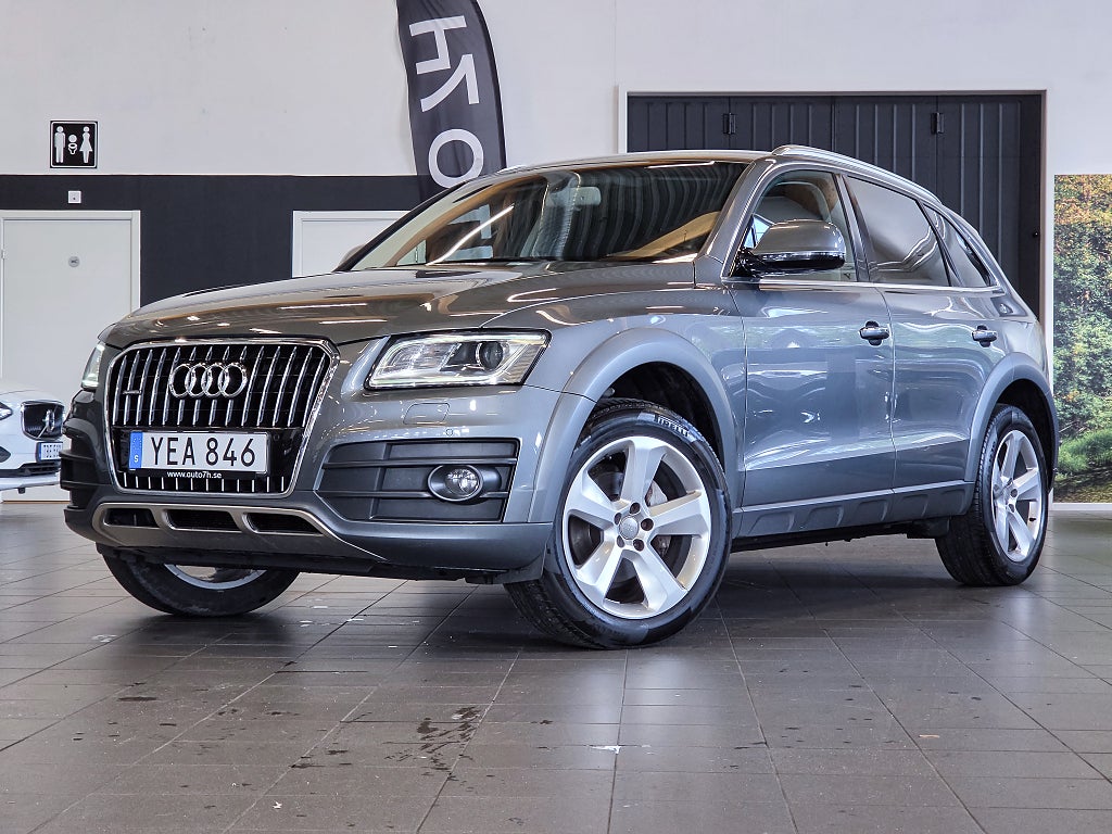 Audi Q5 2.0 TDI quattro Design Sports Edition / Drag / Värmare 