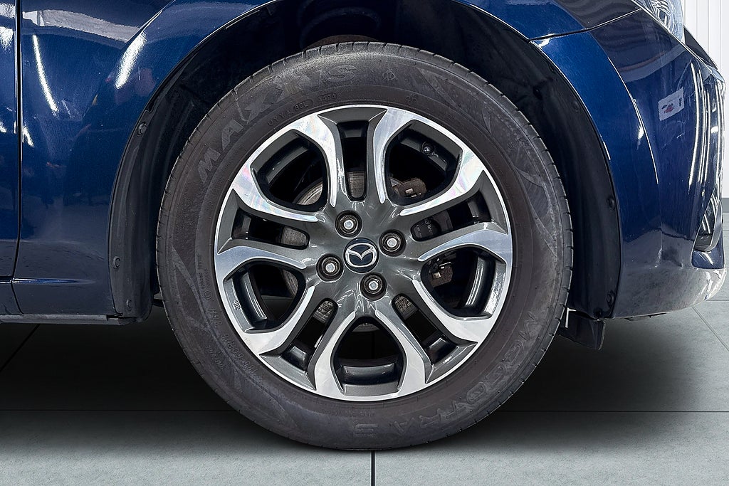 Mazda 2 2017