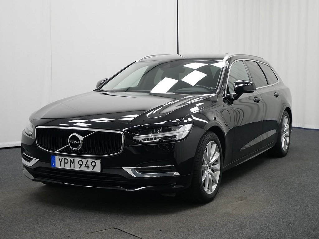 Volvo V90 T8 TE Momentum Edition