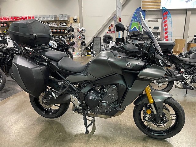 Yamaha TRACER 9 GT ABS LÅG MIL tracer 900 gt med 3 väskor 