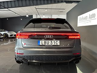 SUV Audi RSQ8 15 av 15