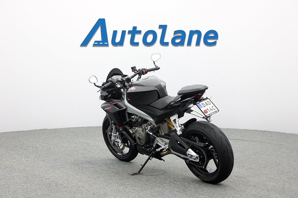 Aprilia Tuono 660 Factory *Endast 1-Ägare Nyservad Dominator