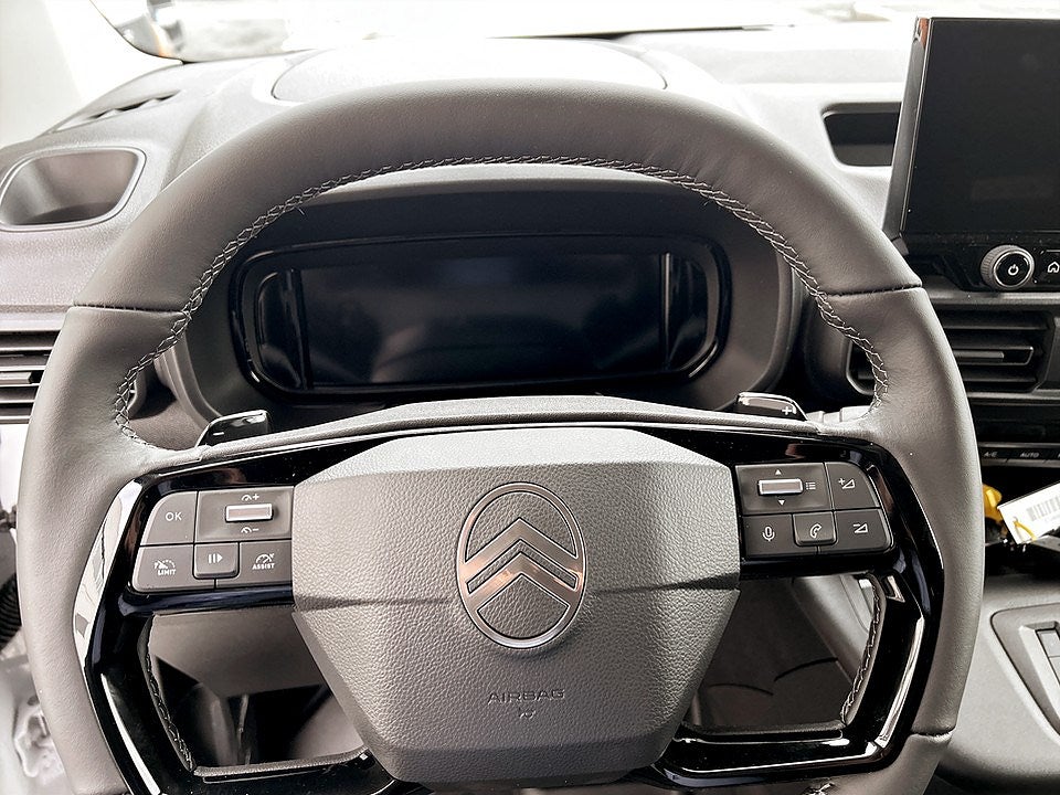 Bild på Citroën Berlingo Business 1.5D 130hk Aut L2 - OMGÅENDE LEVERANS!