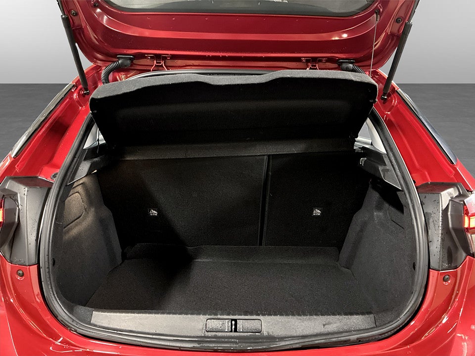Bild på Opel Corsa Elegance 1.2 75hk B-KAMERA CARPLAY